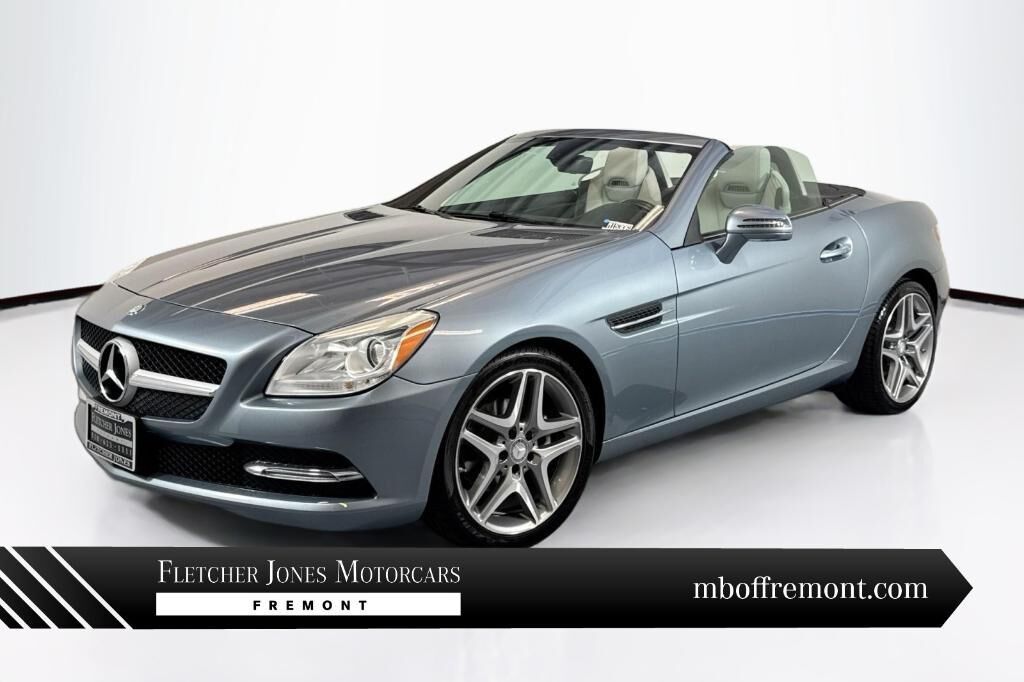2013 MERCEDES-BENZ SLK-Class