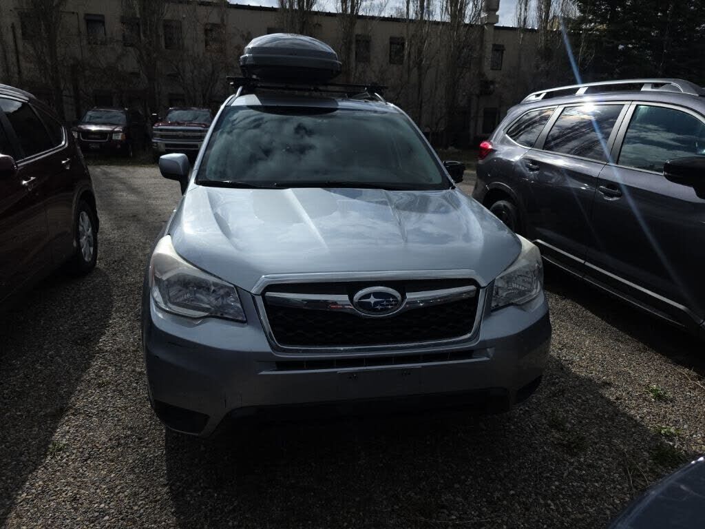 2015 SUBARU Forester