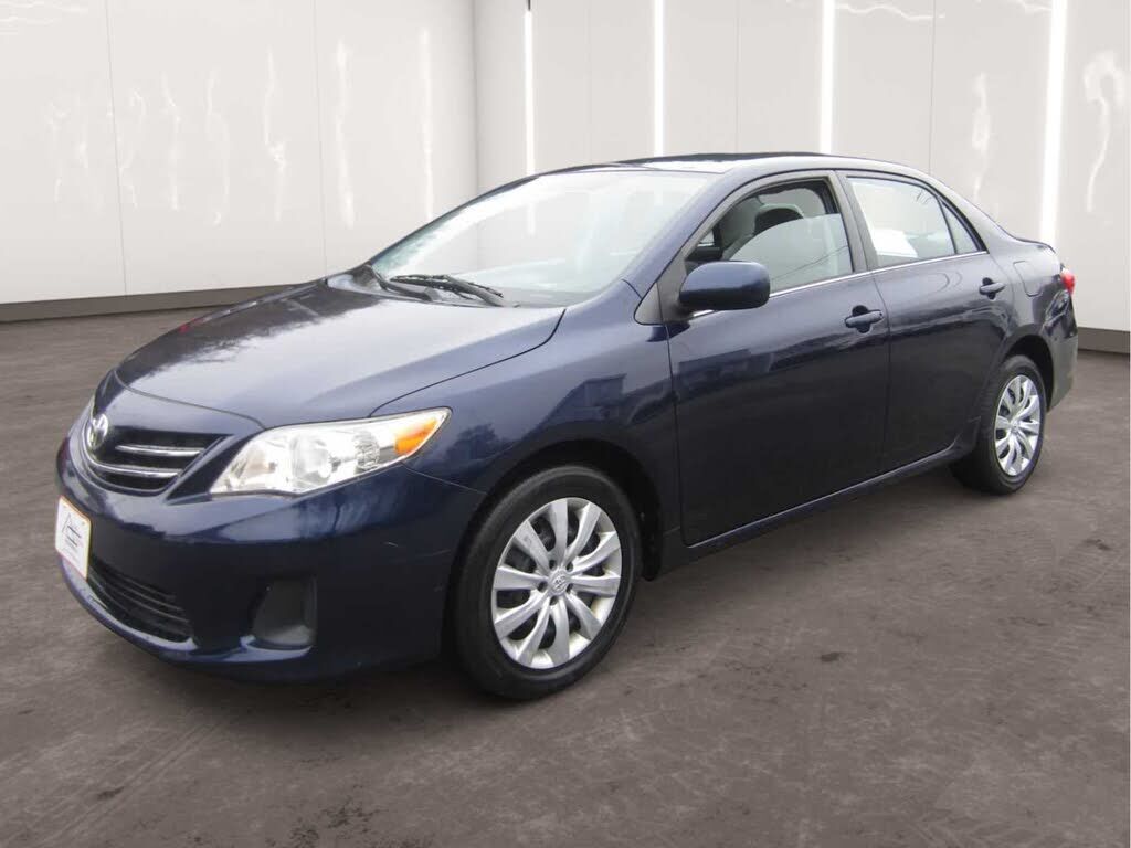 2013 TOYOTA Corolla