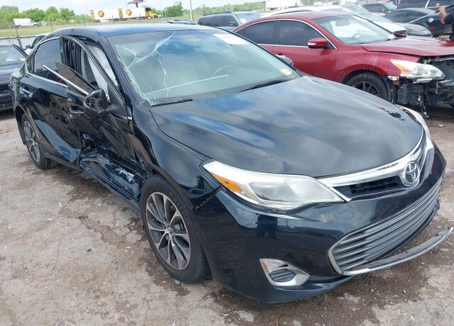 2013 TOYOTA Avalon
