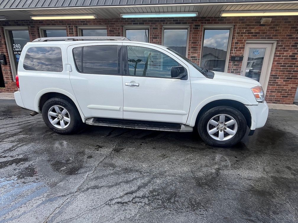 2013 NISSAN Armada