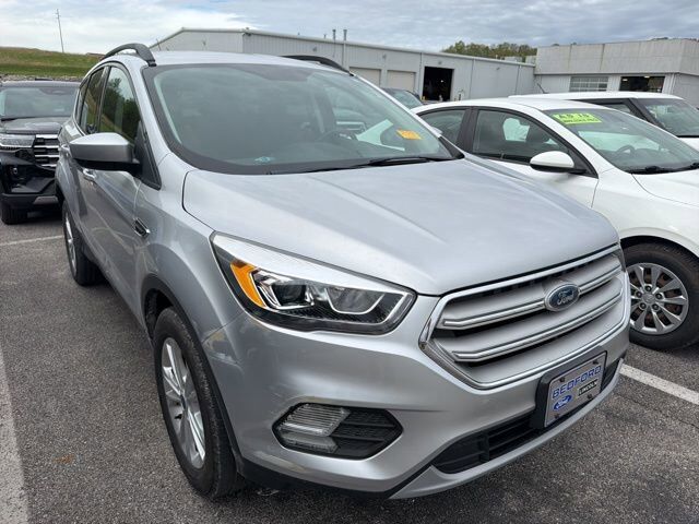 2018 FORD Escape
