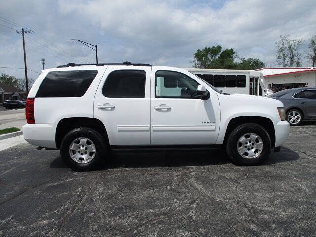 2011 CHEVROLET Tahoe