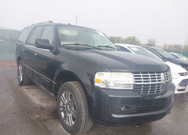 2010 LINCOLN Navigator