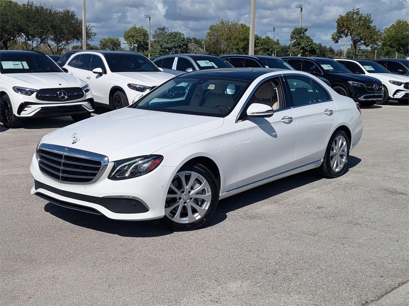 2017 MERCEDES-BENZ E-Class