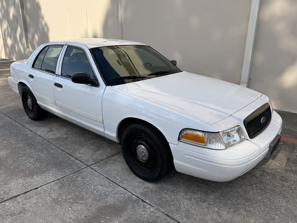 2011 FORD Crown Victoria