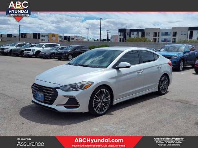 2017 HYUNDAI Elantra