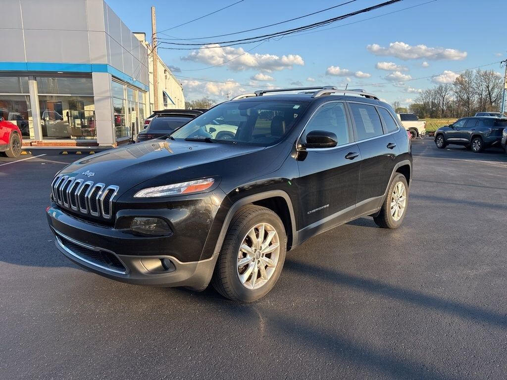 2017 JEEP Cherokee
