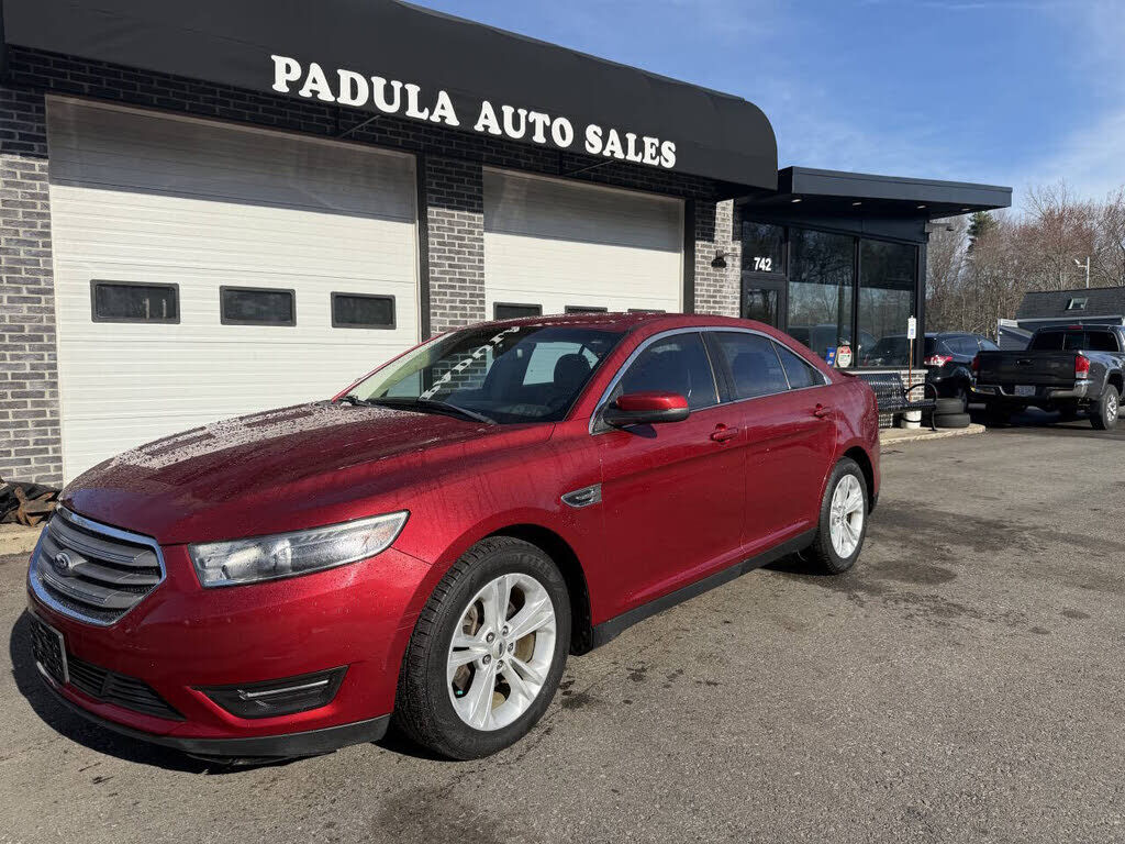 2015 FORD Taurus