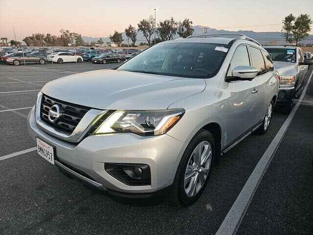 2018 NISSAN Pathfinder