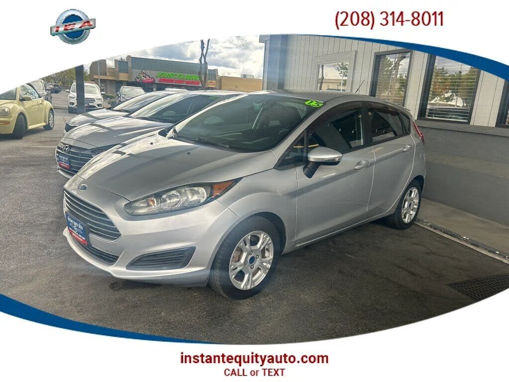 2015 FORD Fiesta