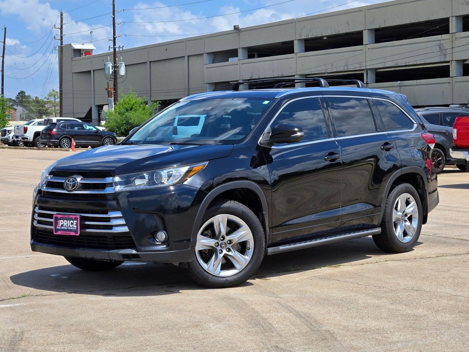 2017 TOYOTA Highlander