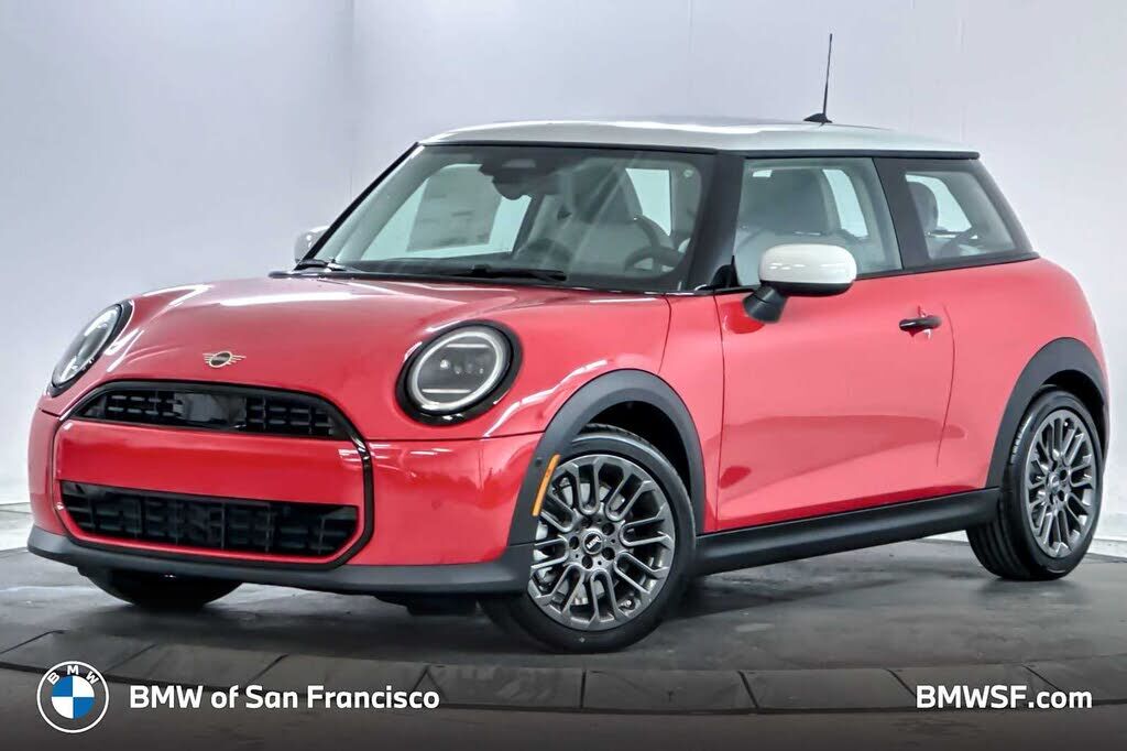 2025 MINI Hardtop