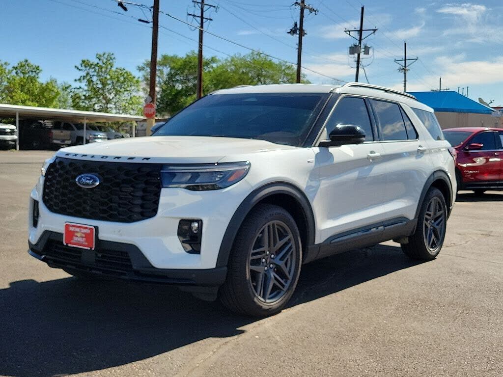 2025 FORD Explorer