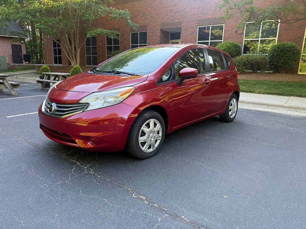 2015 NISSAN Versa