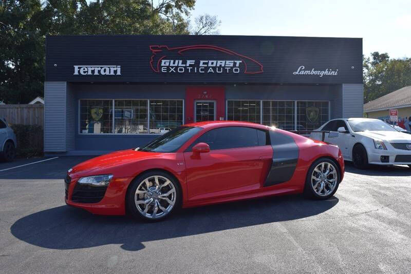2012 AUDI R8