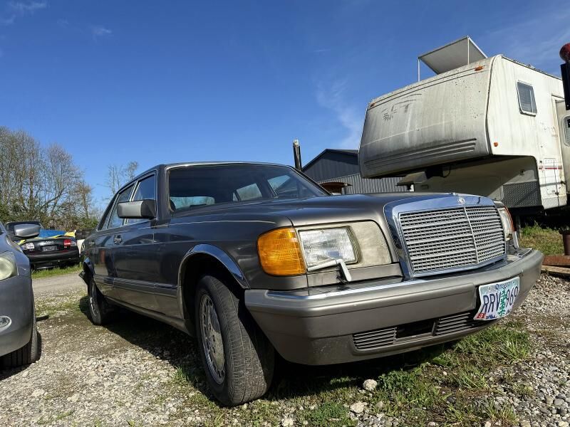 1986 MERCEDES-BENZ 420