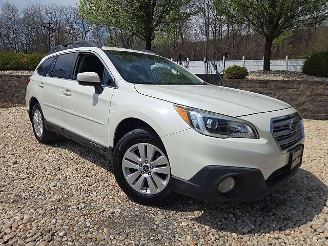 2016 SUBARU Outback