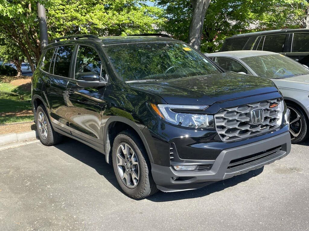 2023 HONDA Passport
