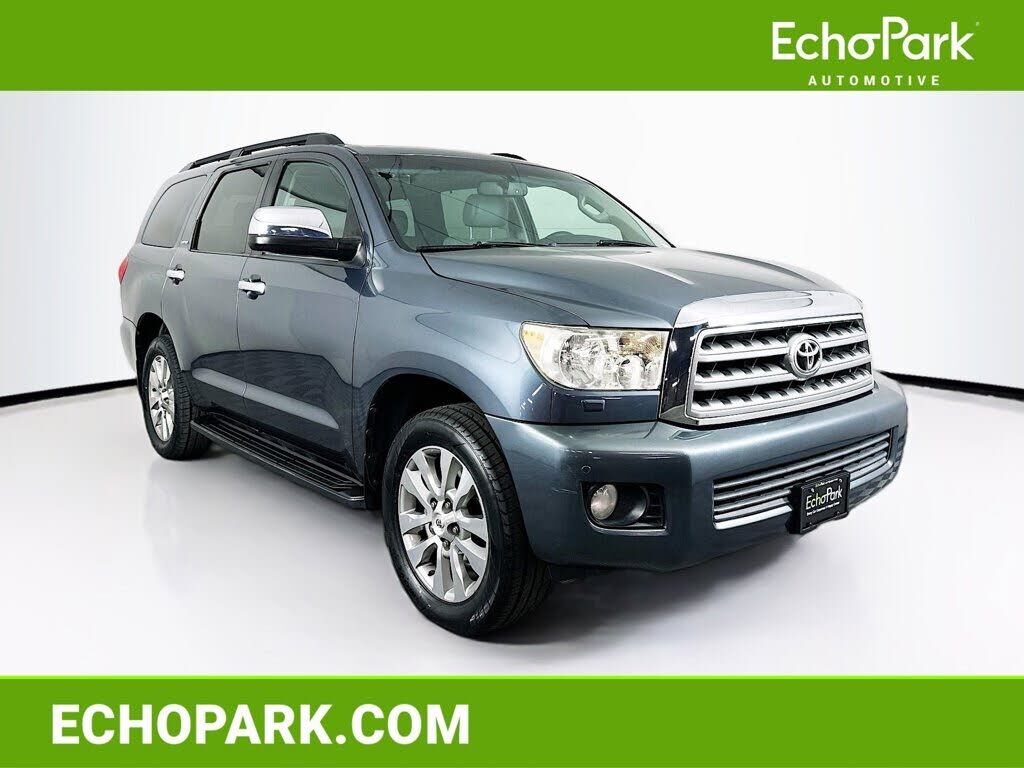 2010 TOYOTA Sequoia
