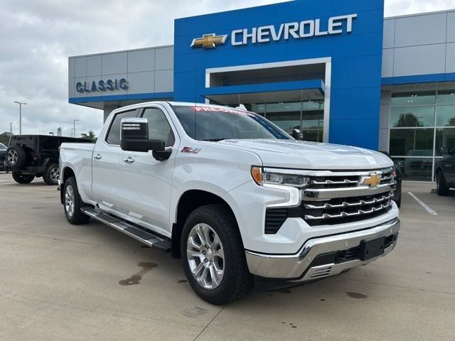2024 CHEVROLET Silverado