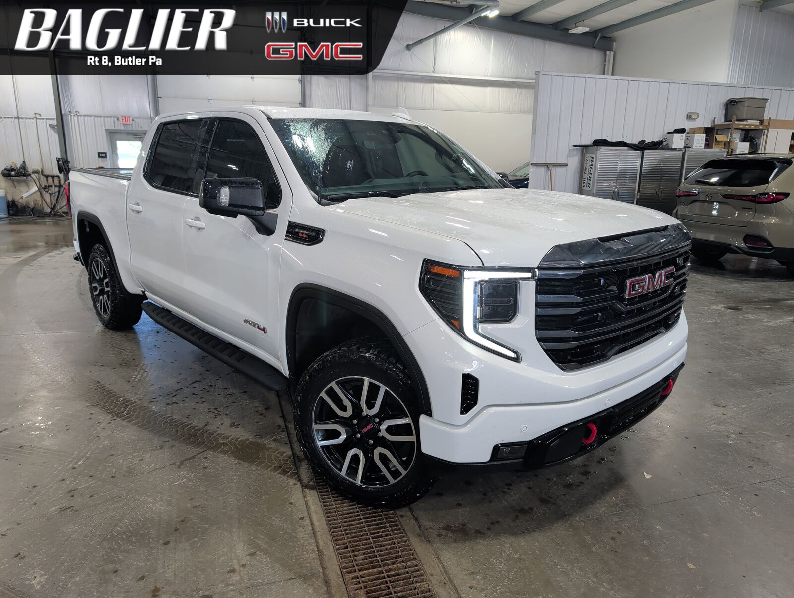 2023 GMC Sierra