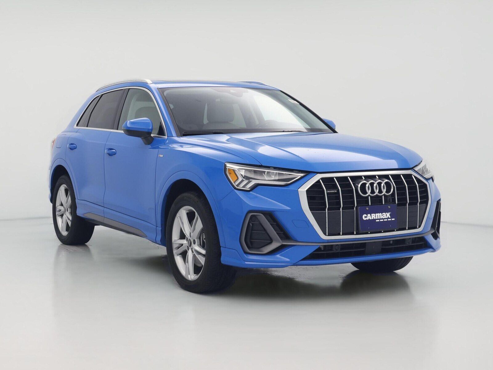 2023 AUDI Q3