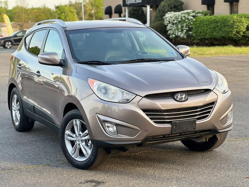 2013 HYUNDAI Tucson