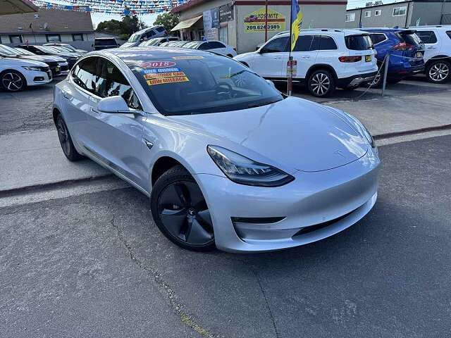 2018 TESLA Model 3