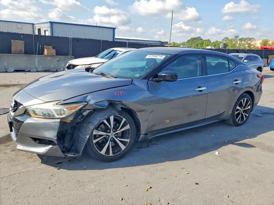 2017 NISSAN Maxima