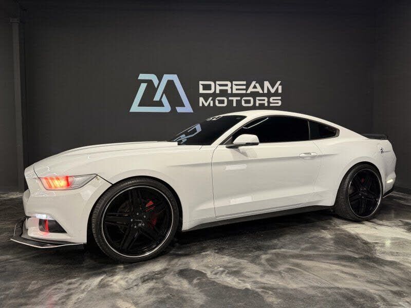 2015 FORD Mustang