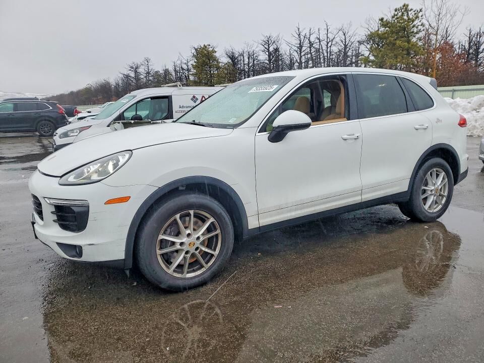 2016 PORSCHE Cayenne