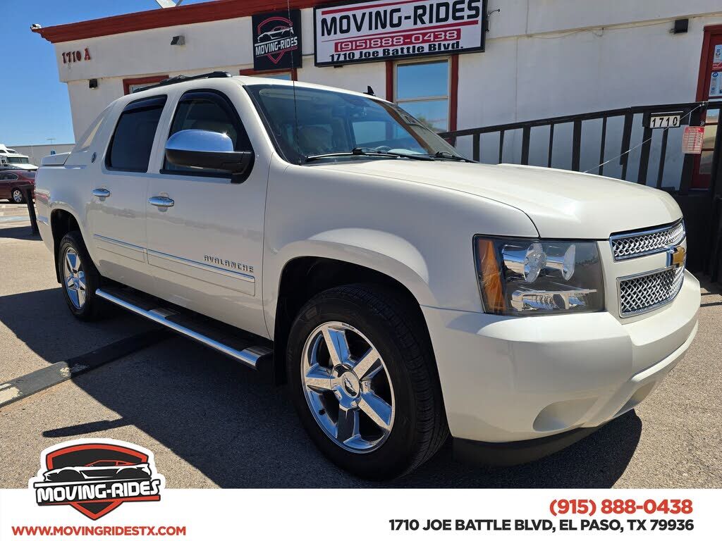 2013 CHEVROLET Avalanche