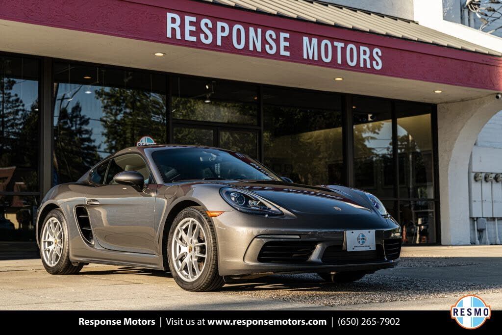 2019 PORSCHE 718