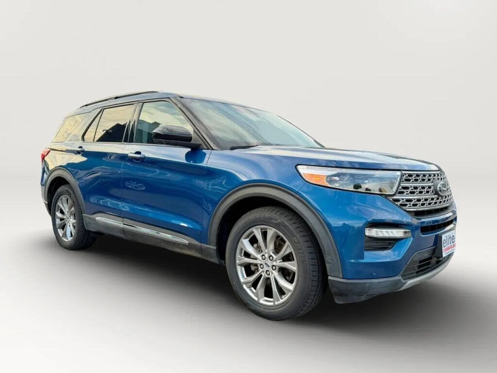 2022 FORD Explorer