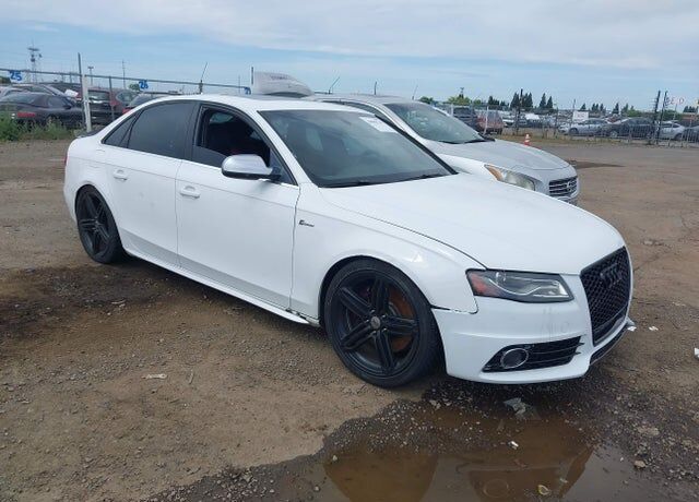 2011 AUDI S4