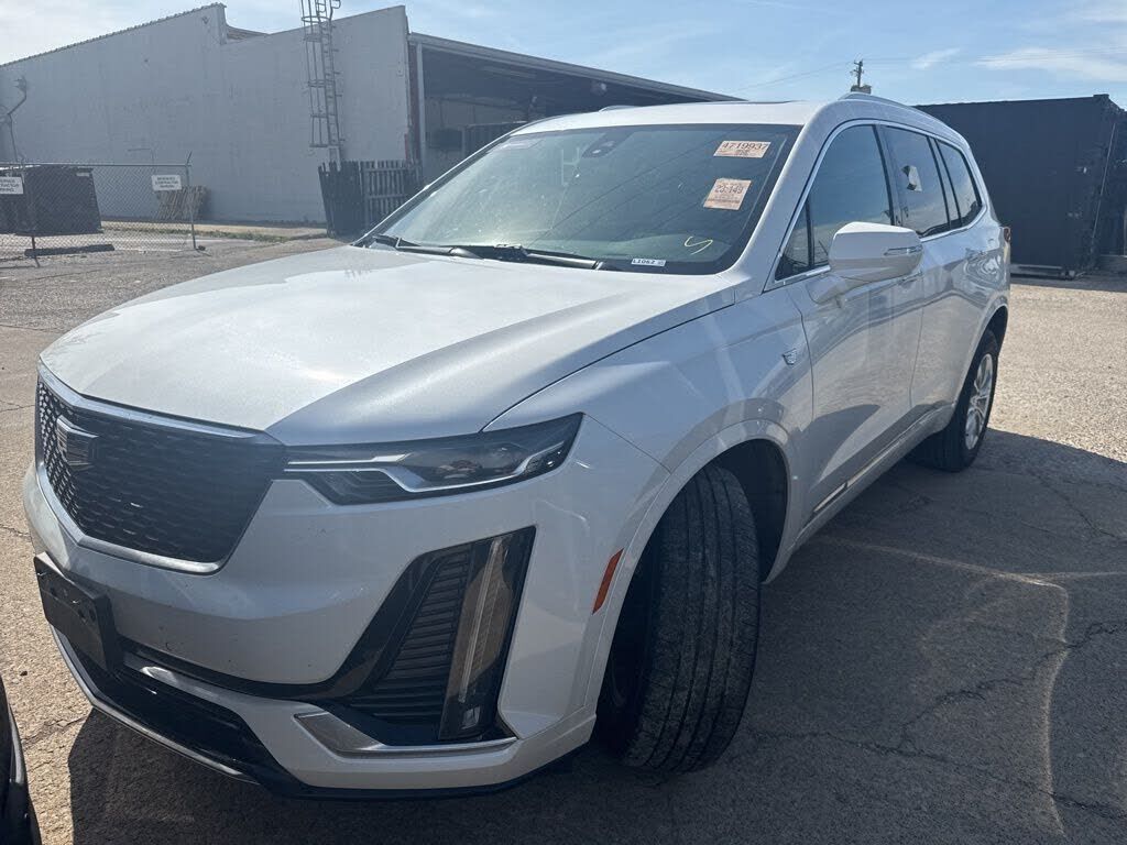 2024 CADILLAC XT6