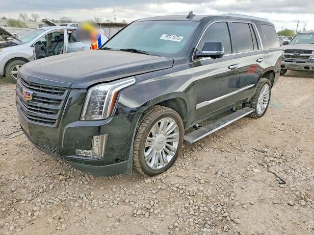2016 CADILLAC Escalade