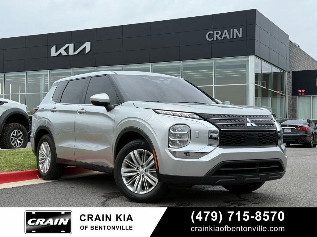 2024 MITSUBISHI Outlander