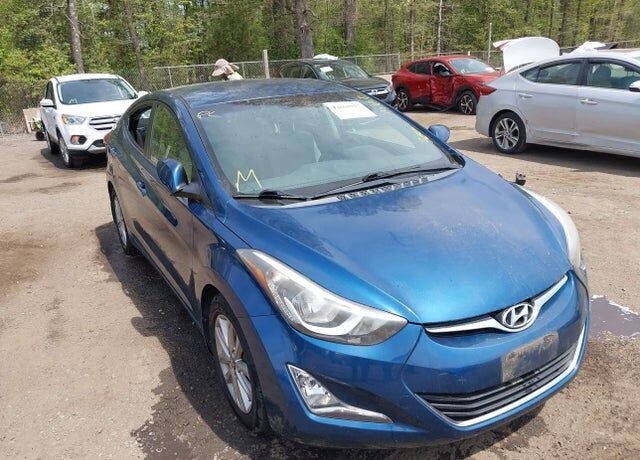 2015 HYUNDAI Elantra