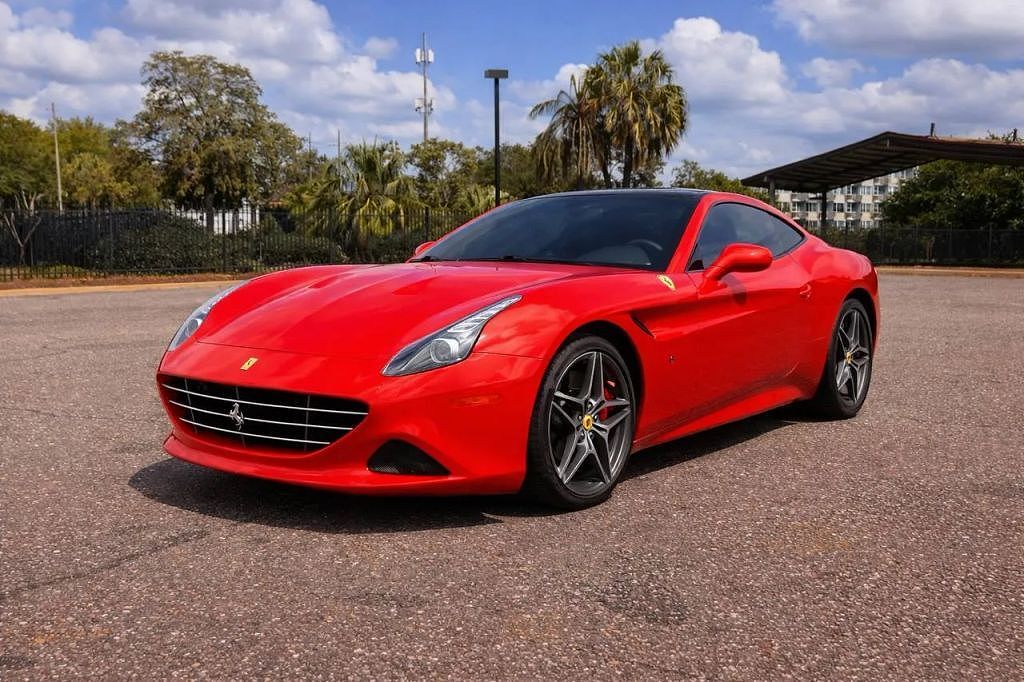 2018 FERRARI California T