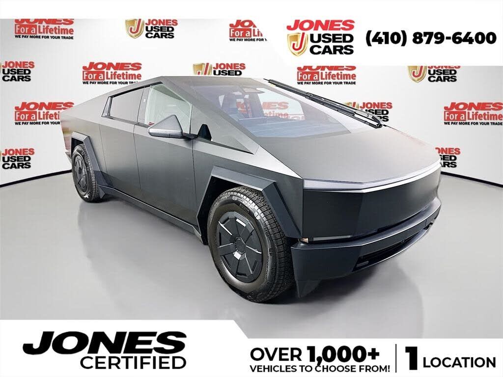 2024 TESLA Cybertruck