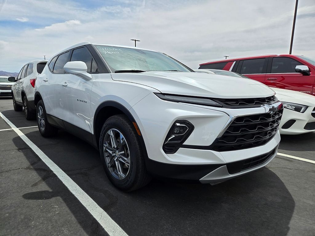 2023 CHEVROLET Blazer