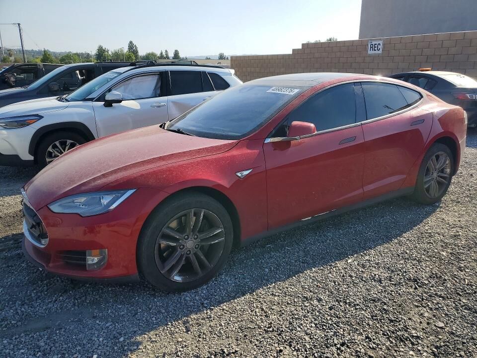 2016 TESLA Model S