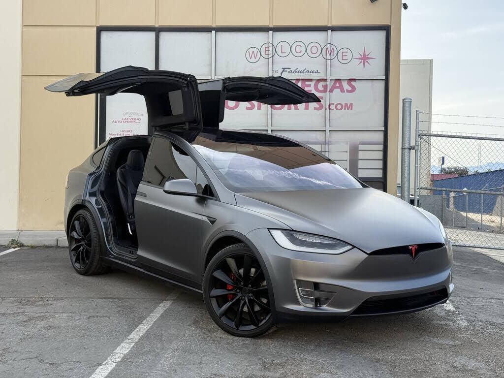 2018 TESLA Model X