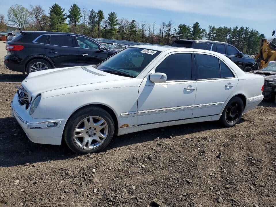 2000 MERCEDES-BENZ E-Class