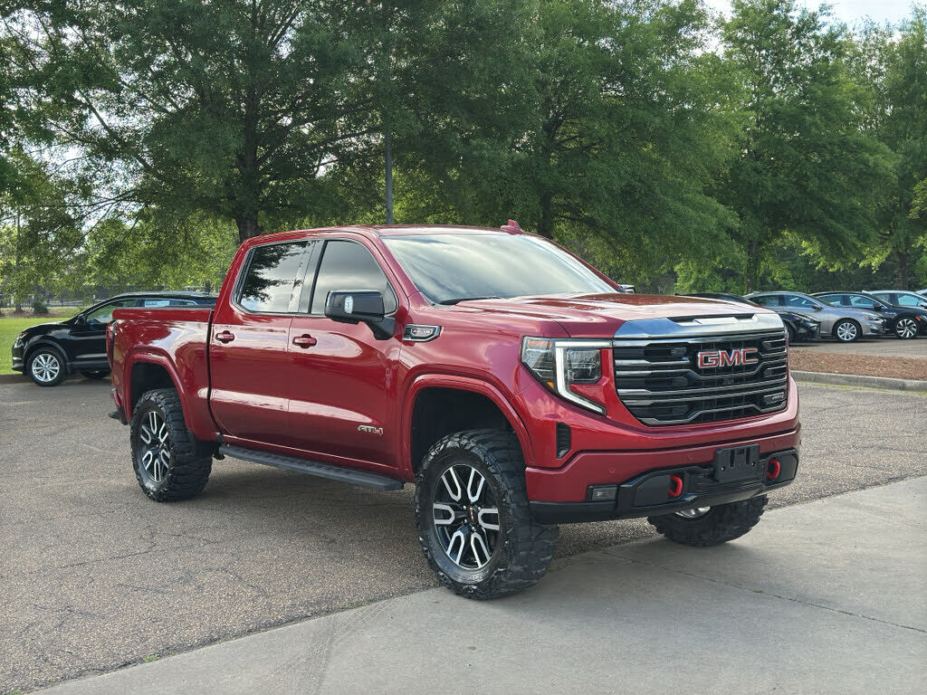 2024 GMC Sierra