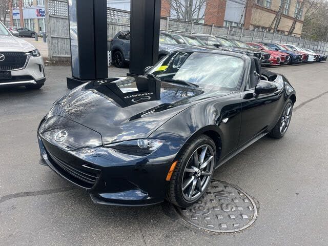 2020 MAZDA MX-5