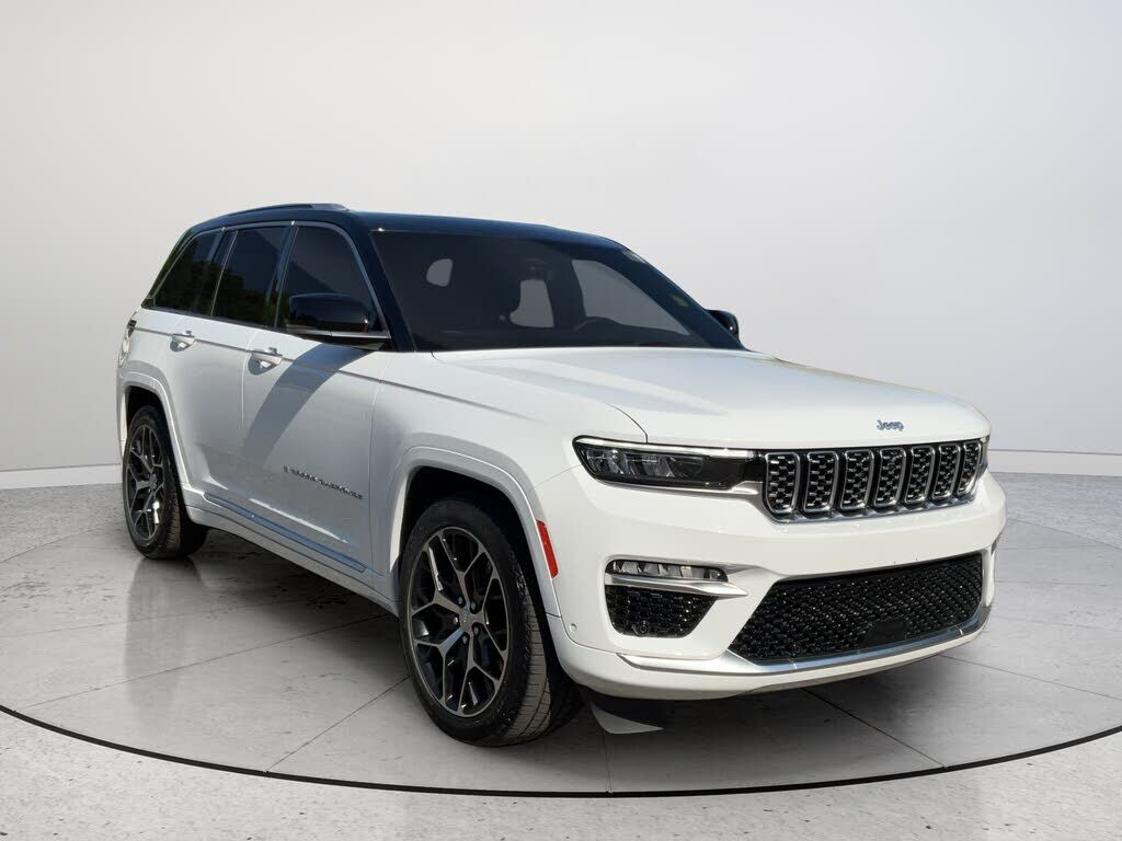 2022 JEEP Grand Cherokee