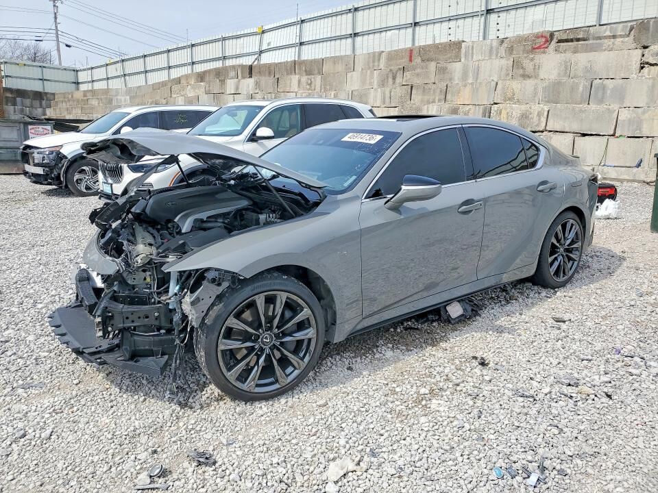 2024 LEXUS IS
